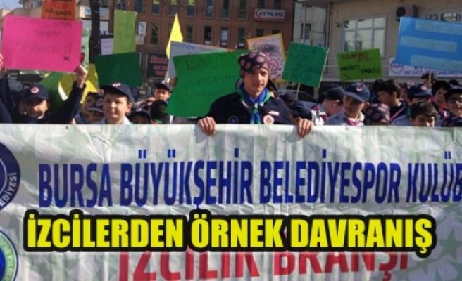 İzcilerden Örnek Davranış