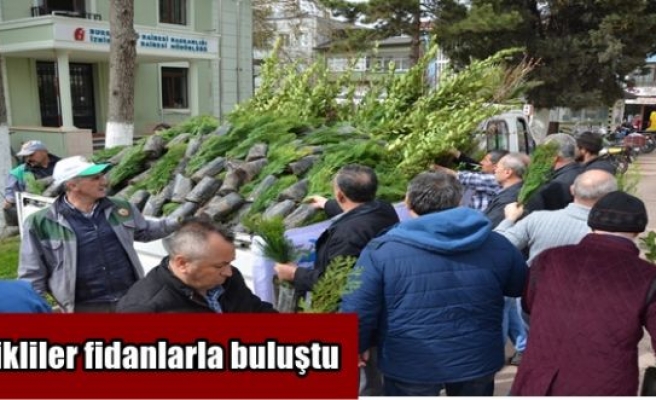 İznikliler fidanlarla buluştu