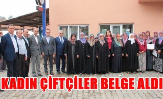 Kadın çiftçiler belge aldı