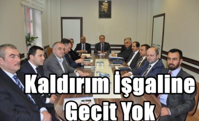 Kaldırım İşgaline Geçit Yok