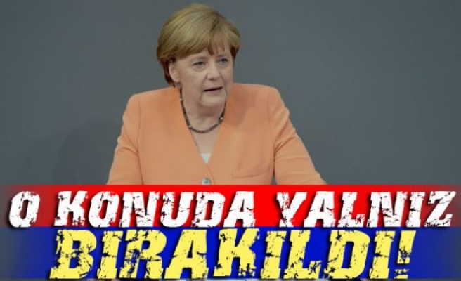 Merkel mülteciler konusunda yalnız bırakıldı