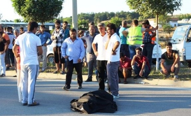 Minibüse Yetişmek İsterken Hayatını Kaybetti