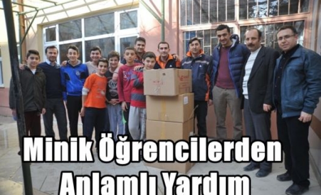 Minik Öğrencilerden Anlamlı Yardım