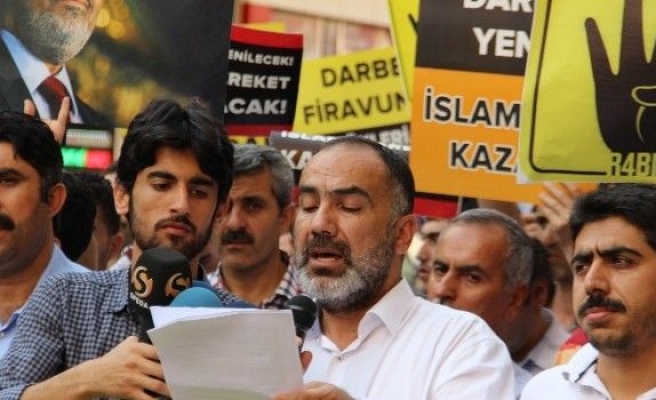 Mısır’daki İdam Kararları Diyarbakır’da Protesto Edildi