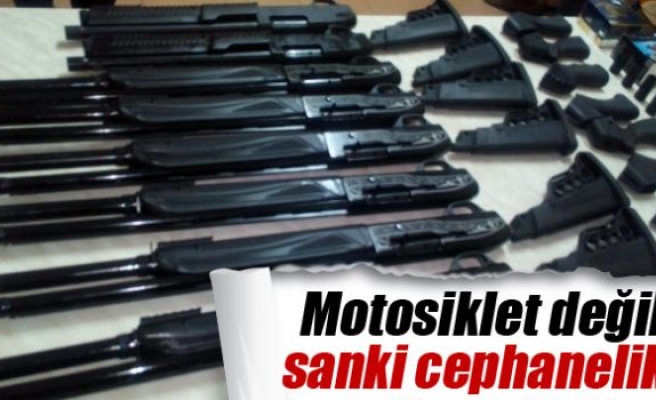 Motosiklet değil sanki cephanelik