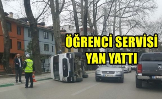 Öğrenci Servisi Yan Yattı