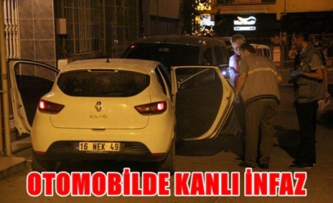 Otomobilde kanlı infaz