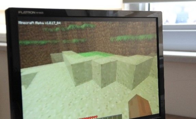  Minecraft Fanatiklerinden Yasaklamaya Tepki