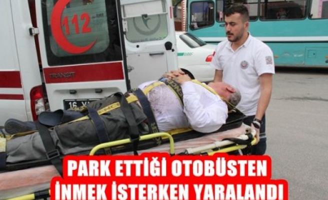 Park Ettiği Otobüsten İnmek İsterken Yaralandı