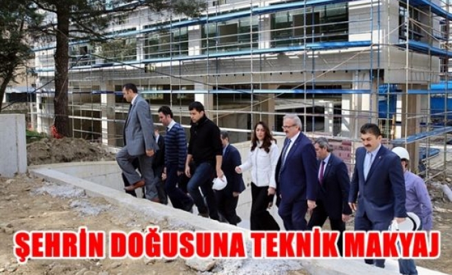 Şehrin doğusuna teknik makyaj 