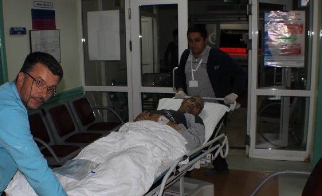 Sivas’ta Ambulans Kelkit Çayina Uçtu: 4 Yaralı