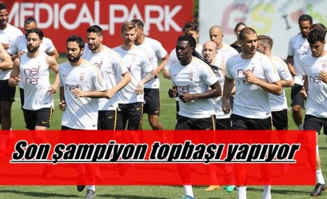 Son şampiyon topbaşı yapıyor