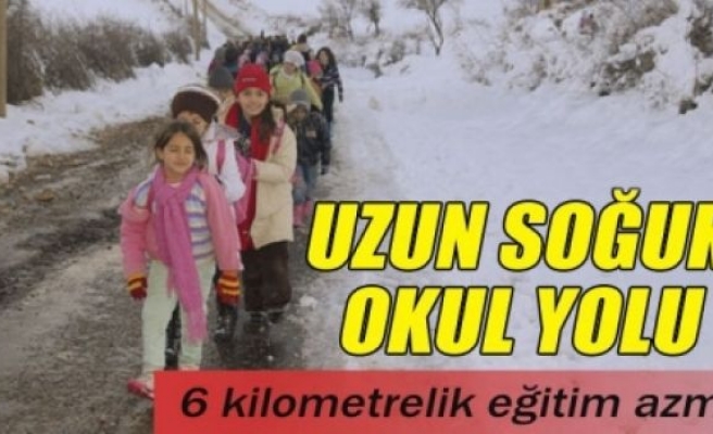 Tir tir titreyerek okula gidiyorlar