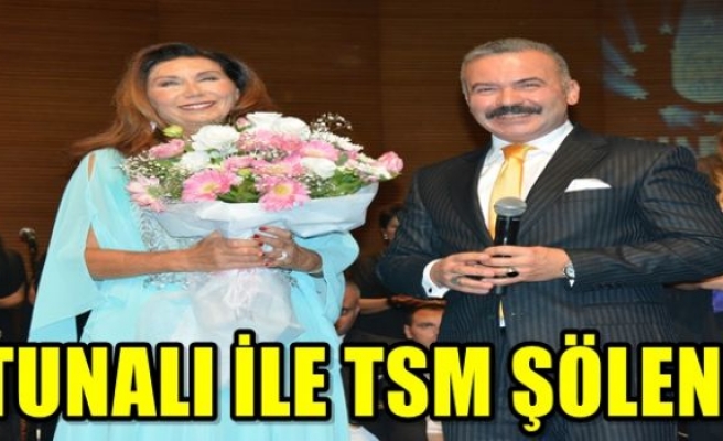 Tunalı ile TSM şöleni