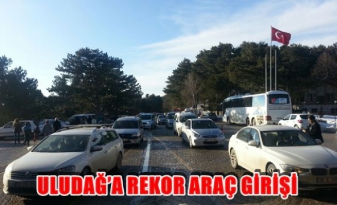 Uludağ'a Rekor Araç Girişi