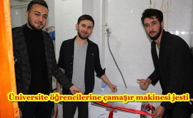 Üniversite öğrencilerine çamaşır makinesi jesti