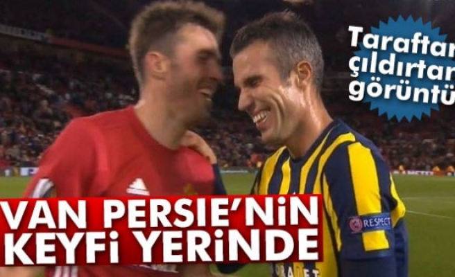 Van Persie'nin keyfi yerinde