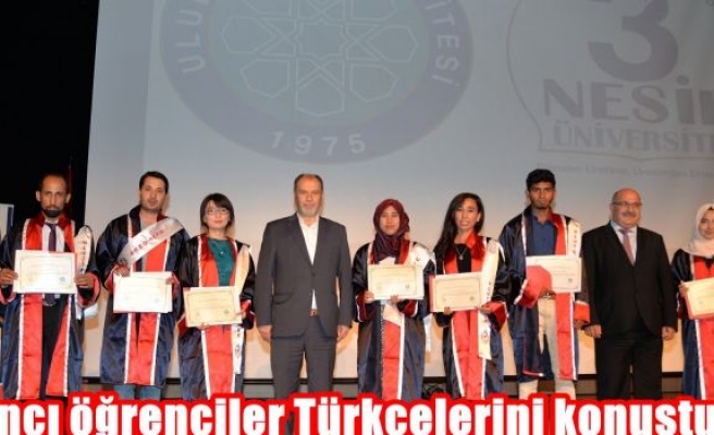  Yabancı öğrenciler Türkçelerini konuşturdu 