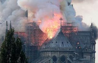 Notre Dame Katedrali dijital kopyasıyla yeniden hayat...