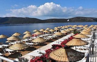 Bodrum Halk Plajı açıldı