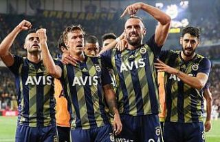 Fenerbahçe sahasında galip