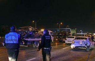 İstanbul’daki zincirleme trafik kazasında 10 kişi...