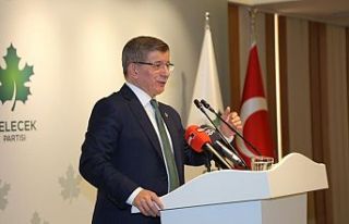 Davutoğlu’ndan kurmaylarına çağrı: Gelecek...