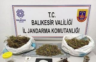 Balıkesir'de uyuşturucu operasyonunda 1 kişi...