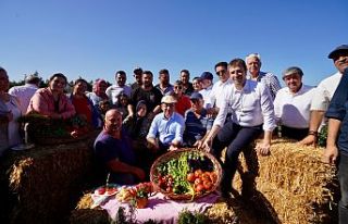 ÇATALCA’DA ‘HASAT BAYRAMI’NDA KONUŞTU