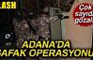 Adana’da aranan şahıslara şafak operasyonu