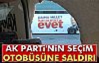 AK Parti'nin Seçim Otobüsüne Saldırı