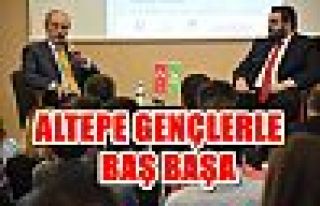 Altepe Gençlerle Baş Başa