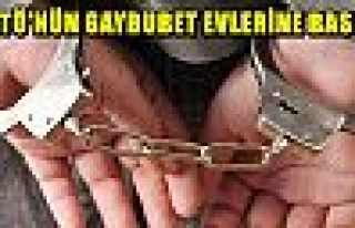 Antalya'da FETÖ'nün gaybubet evlerine baskın