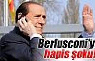 Berlusconi'ye 3 yıl hapis şoku