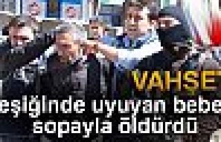 Beşiğinde Uyuyan Bebeği Sopayla Öldürdü