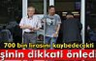 Dolandırıcılara gidecek servetini eşi kurtardı