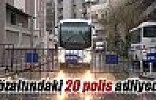 Gözaltındaki 20 polis adliyede