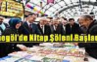 İnegöl’de Kitap Şöleni Başladı   