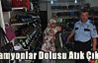 Kamyonlar Dolusu Atık Çıktı