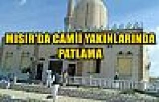 Mısır'da cami yakınlarında patlama