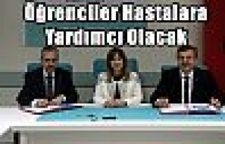 Öğrenciler Hastalara Yardımcı Olacak