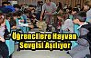 Öğrencilere Hayvan Sevgisi Aşılıyor