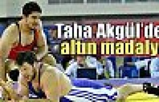 Taha Akgül'den altın madalya