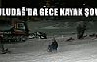 Uludağ'da Gece Kayak Şov