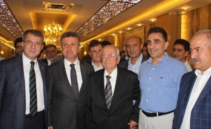 Siyasetçiler Elazığ’da Bir Araya Geldi